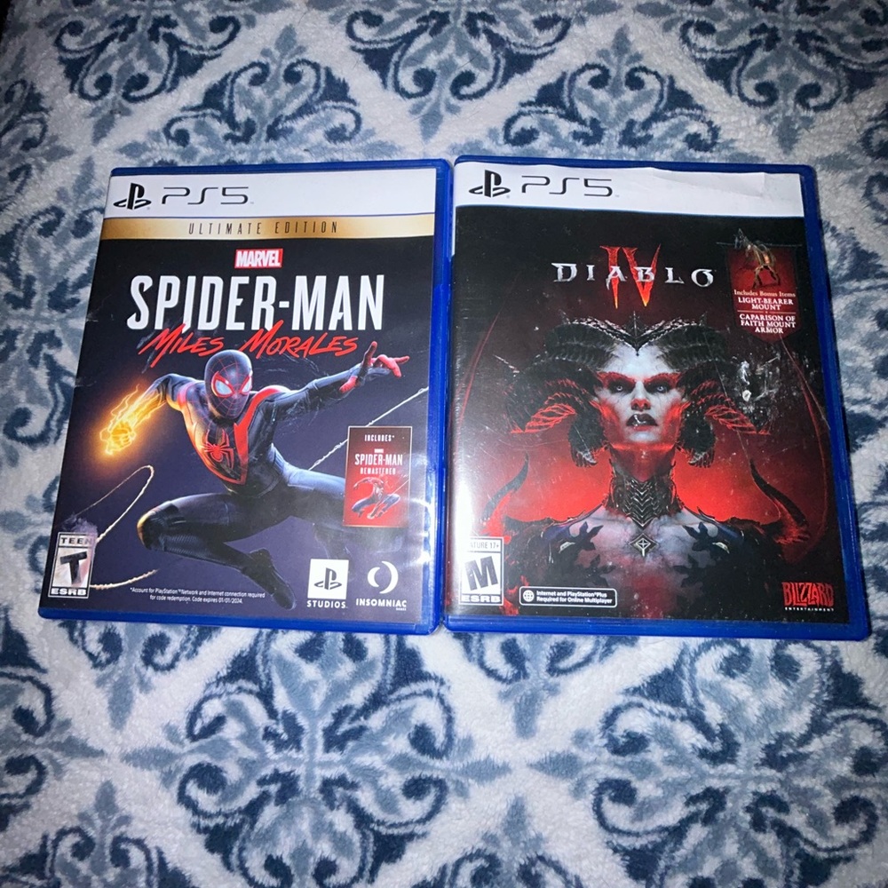 2 PS5 GAMES ($50 FOR BOTH) ($30 EACH)